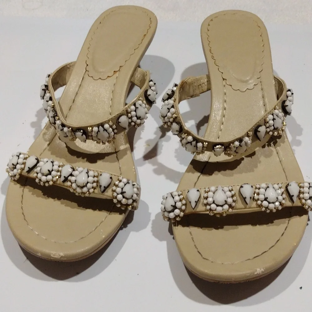 2 For 8 Dollar Sale Chic And Stylish,Beige 2 in heel embossed With Stone Sandal - Picture 3 of 6